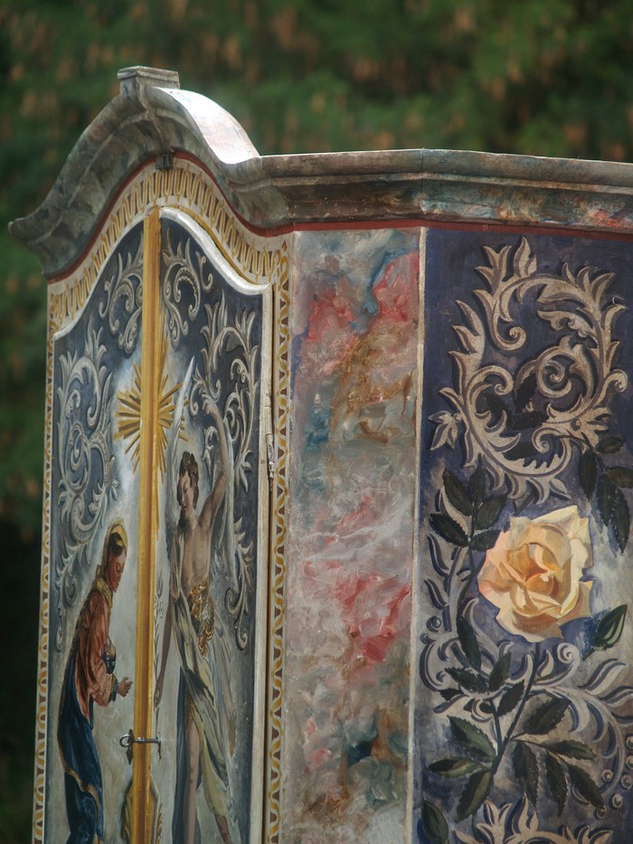 Bauernschrank Rosen antik Möbel