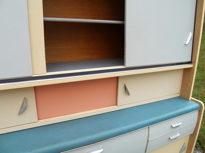 Küche Vintage Schrank Pastell