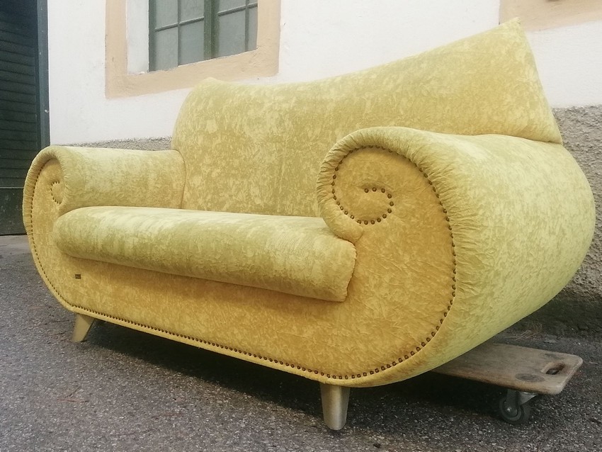 Sofa gelb Design klein Bretz Gaudi Designklassiker Loungemöbel