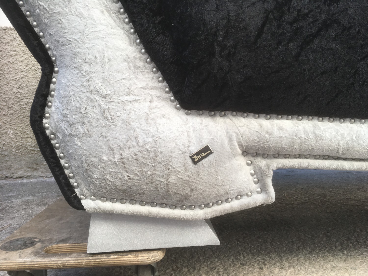 Bretz Sofa T-Rex silber noir Designmöbel Designklassiker gebraucht neuwertig