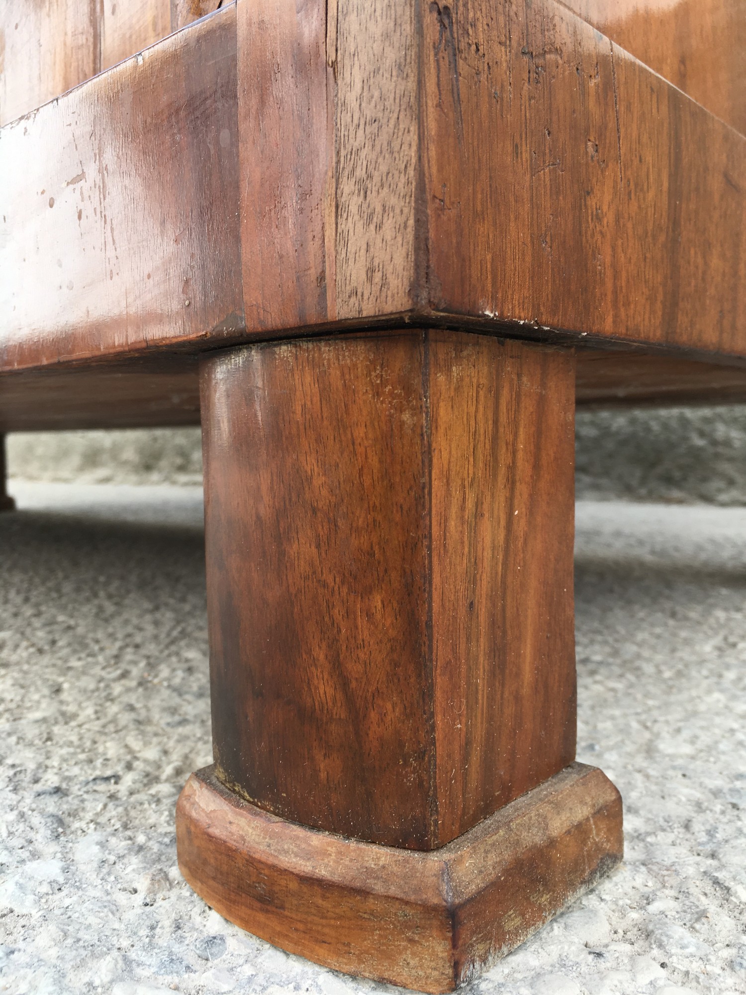 Biedermeier Schrank Keilschrank Hallenschrank zerlegbar Nussholz Original