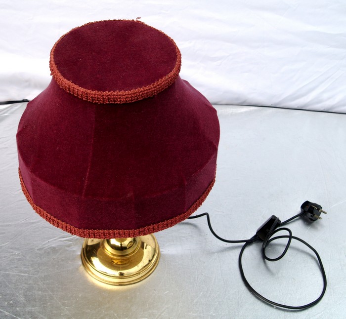 Shabby Chic Kommode Lampe