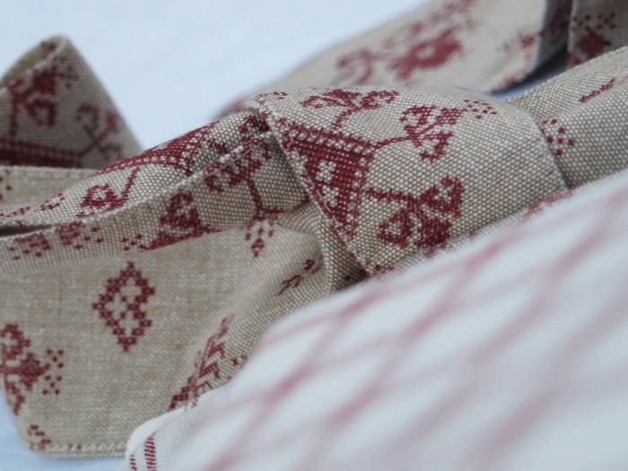 Clayre & Eev Stuhlkissen Landhaus Kreuzstich rot grau braun