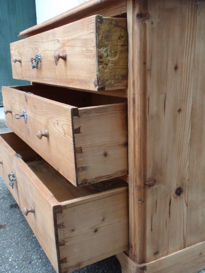 Weichholz Ladenkommode