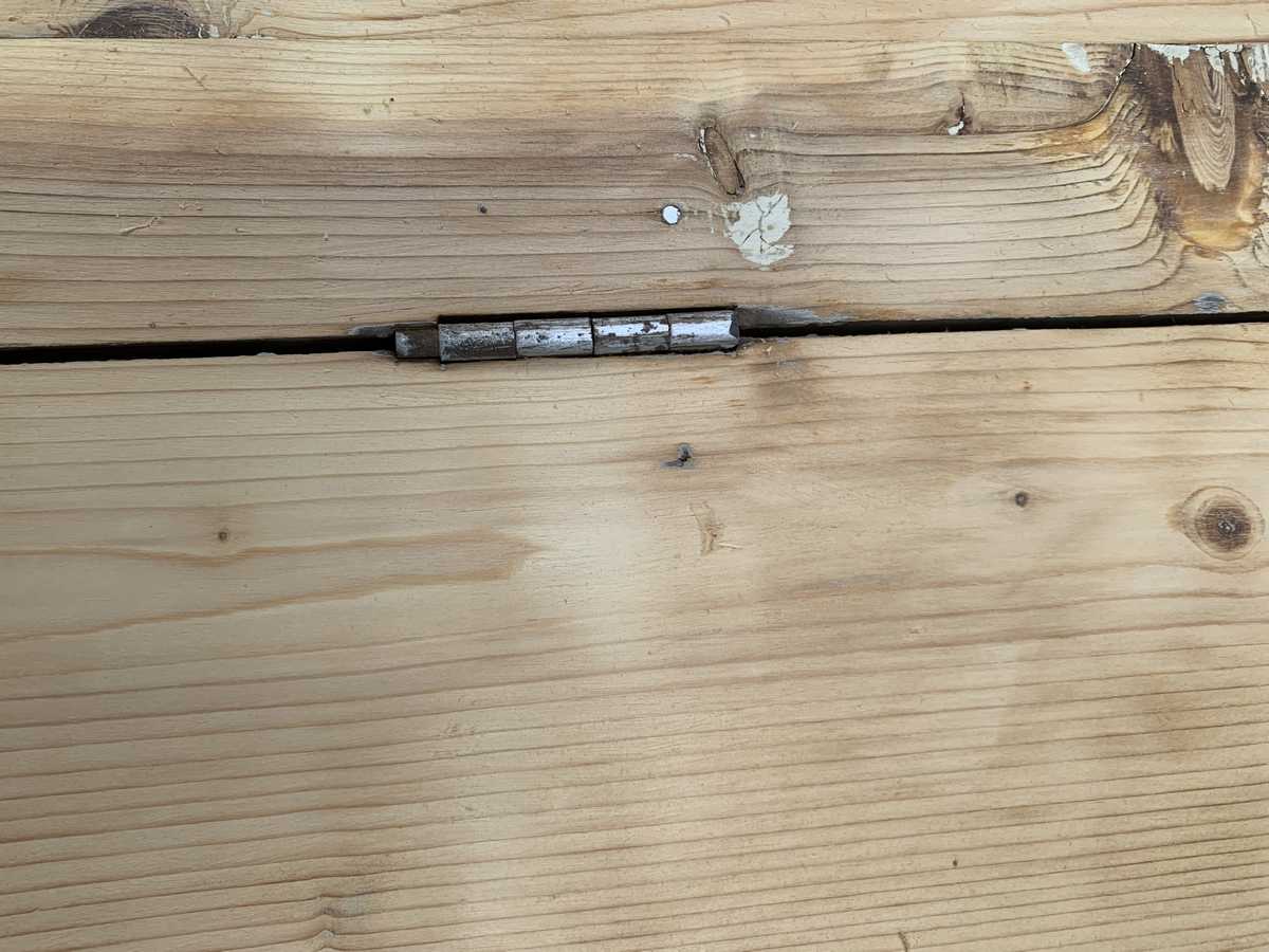 Vollholz truhe antik