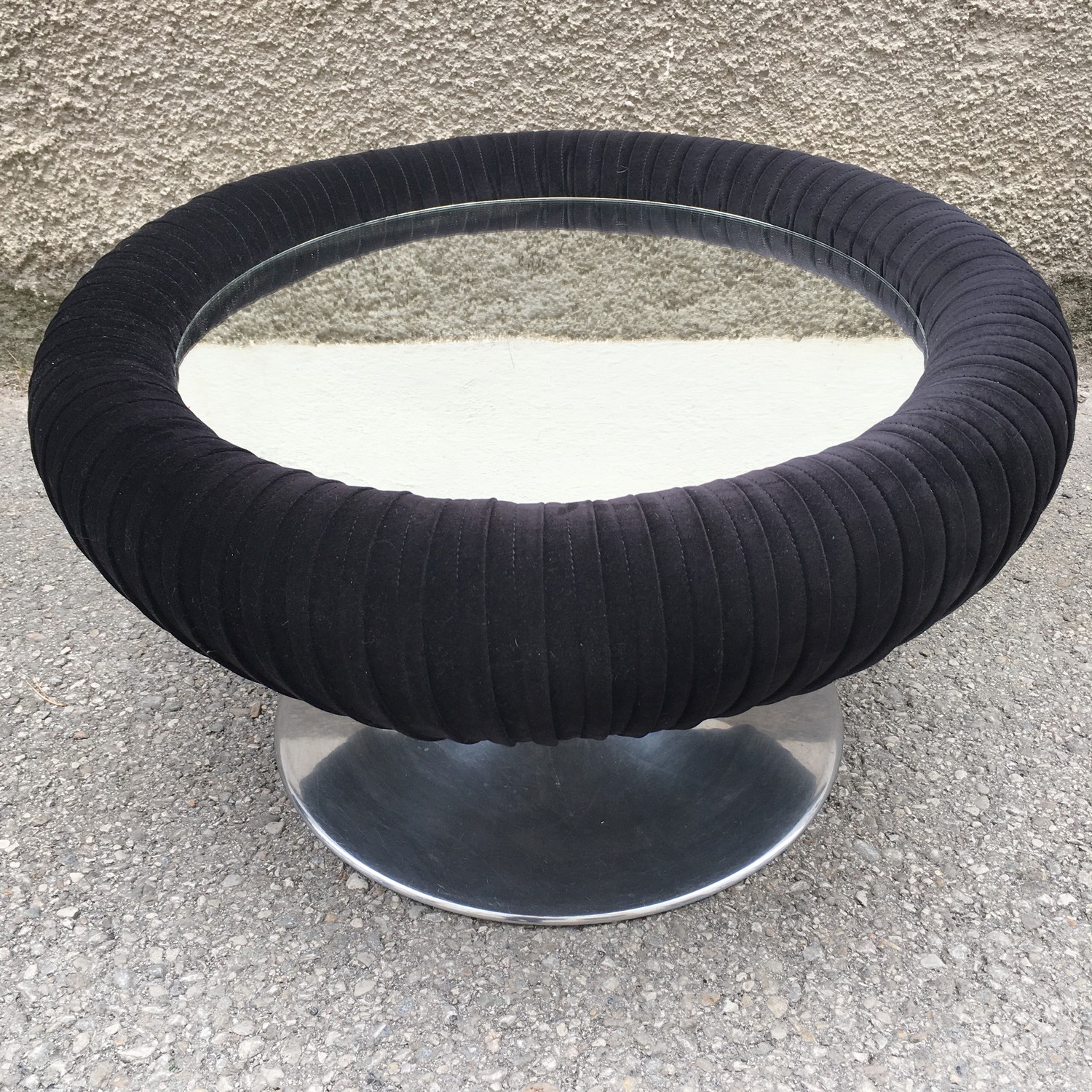 BRETZ Couchtisch Tisch schwarz Spiegelplatte Tulpenfuss Pompadour