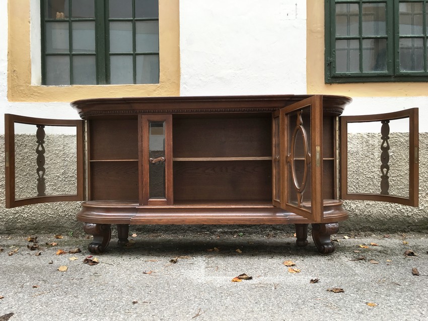 Anrichte verglast antik