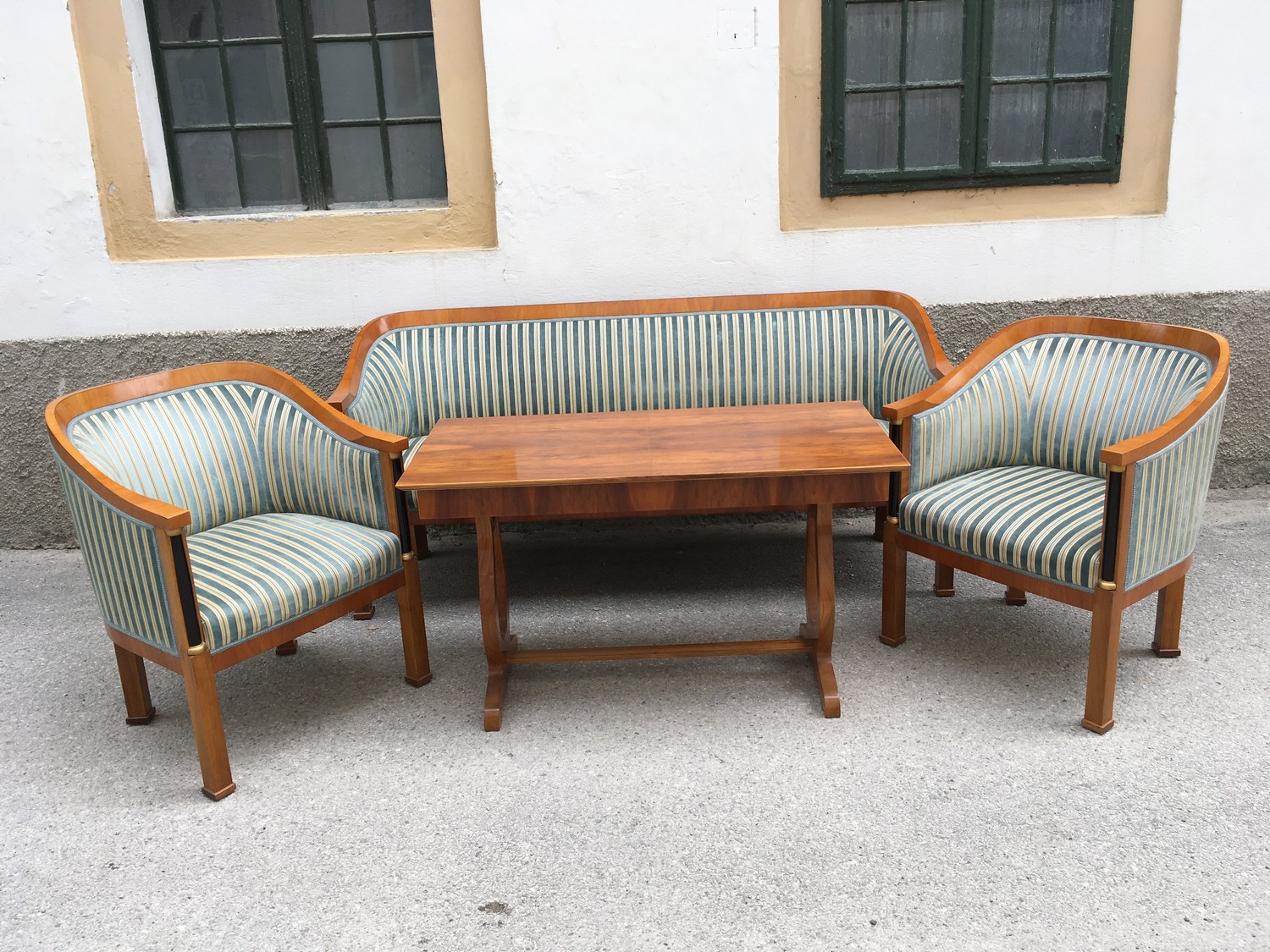 Sitzgarnitur 3-teilig Biedermeier Sofa Tisch Sesseln 