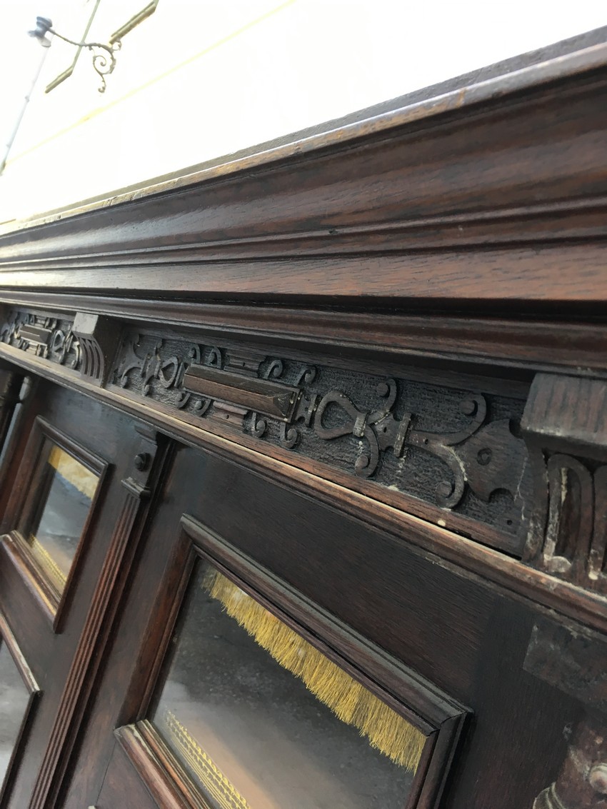 Schrank antik Gründerzeit furniert Vitrine Bücherschrank Geschirrschrank