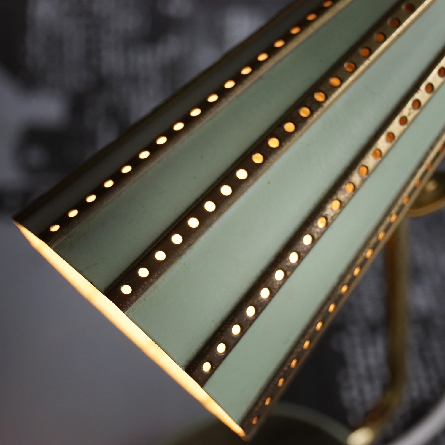 Tischlampe Vintage Pastell Midcentury Tütenlampe 50er 60er-Jahre antik